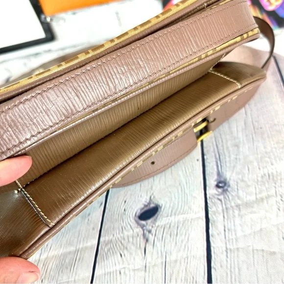 FENDI vintage Zucca canvas crossbody bag - Picture 9 of 15